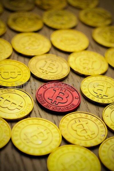 双燃烧币机制：加密货币领域的一项革新策略