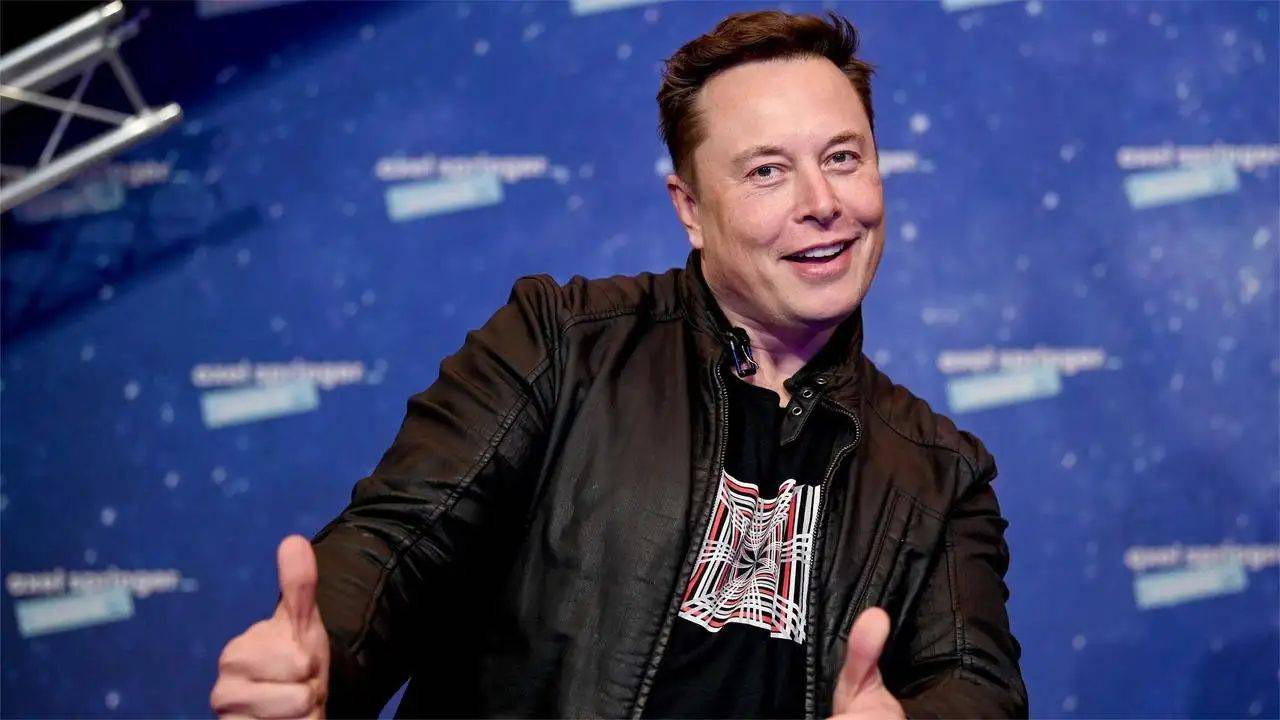 比特币价格突破10万大关，特朗普“炒币”，打的什么算盘？
