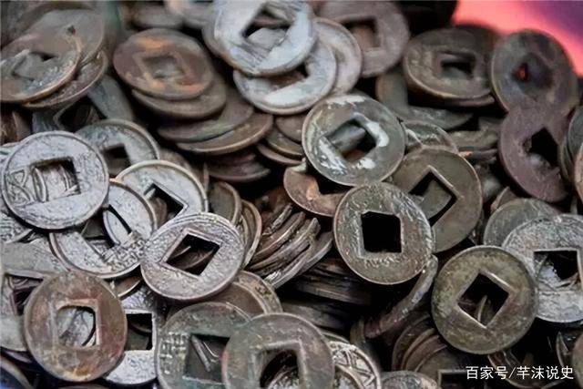 水浒中杨志弄丢的10万贯生辰纲，换算成现代货币，相当于多少钱？