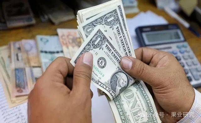 债务货币会导致黄金价格下跌吗？