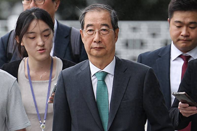 韩国前国务总理韩德洙接受特检组传唤调查