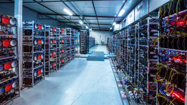 矿场usdt(重聚矿石镇湖之矿场)